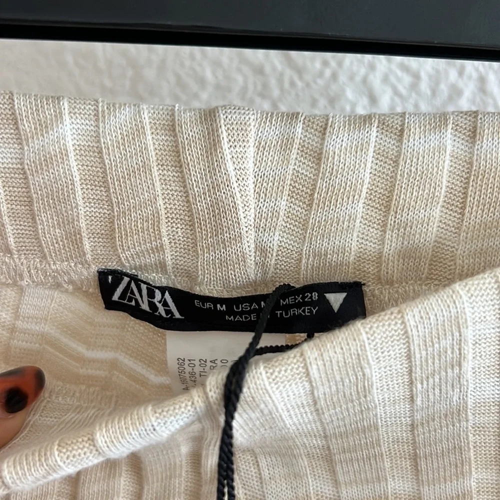 Zara Cream Tan Ribbed Flare Leg High Waisted Pants - Picture 5 of 8